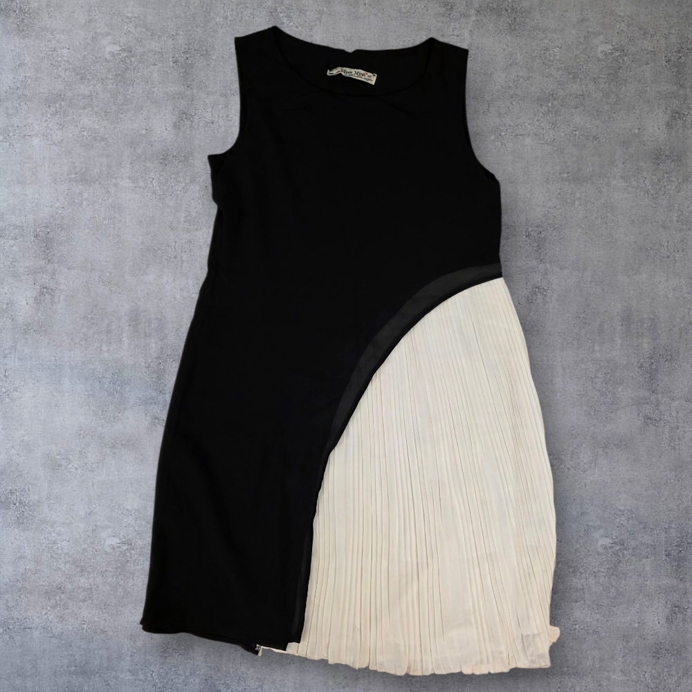 Miss Miss Black and White Sleeveless Elegant Dress Made In Italy Size S